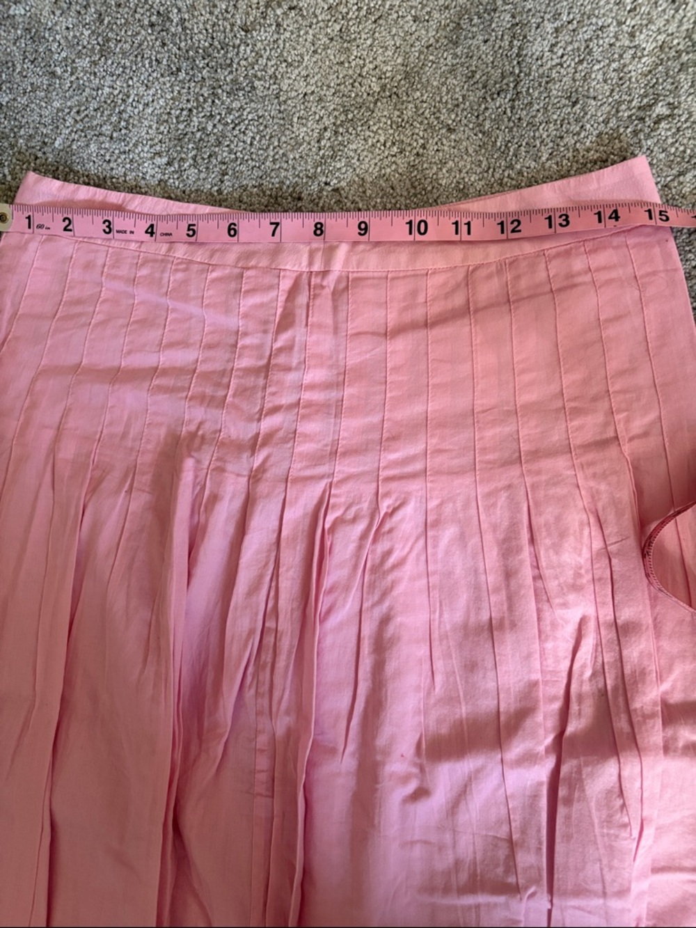 Pink skirt - Picture 4 of 5